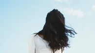 Tips Cegah Rambut Beruban Datang Terlalu Cepat
