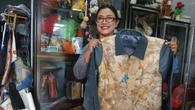Tekuni Ecoprint Kulit Domba, Bernadetha Pudyas Minarsih Tularkan Semangat Kemandirian Para...