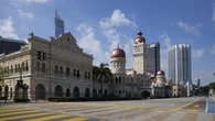 Kasus COVID-19 Melonjak, Begini Suasana Lockdown Total di Malaysia