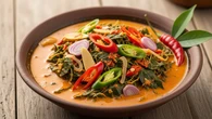Resep Mangut Daun Singkong Santan Pedas, Gurih dan Nikmat Bikin Tambah Nasi