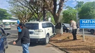 Heboh Pria Bermukena Nekat Rampok Mobil Pegawai Bandara Makassar