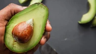 Trik Menyimpan Alpukat agar Tidak Menghitam dan Pahit, Tetap Segar Lebih Lama