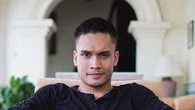 6 Potret Basecamp Randy Pangalila di Balik Layar Sinetron SCTV Wanita Istimewa, Bawa Mesin...