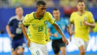 Ancelotti mantém Rayan e repete escalação do Brasil pela 1ª vez