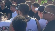 Diniz desabafa em invasão no Vasco; torcedores ameaçam zagueiro