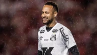 Neymar gasta R$ 5 milhões em mansão para ex-affair, mãe de caçula