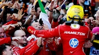 O dia em que Hamilton finalmente venceu pela Ferrari