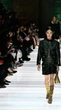Louis Vuitton apresenta coleção resort 2026 em castelo na França