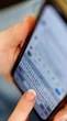 Como outros países tentam proteger crianças na internet