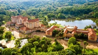 Araxá (MG) tem castelo turístico com águas termais e radioativas
