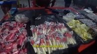 Vídeo: youtuber filma feira livre de drogas em comunidade no RJ