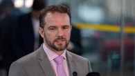 Durigan critica pautas-bomba e alerta para impacto de R$ 111 bi