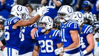 Após fracasso em NY, Daniel Jones faz Colts os melhores da NFL