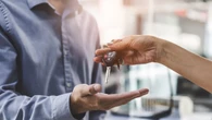 Vai vender o carro? Veja 6 cuidados para evitar golpes