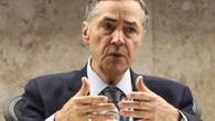 'Nenhuma mulher faz aborto feliz', diz Barroso
