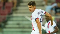 Venda mais cara do Corinthians tem início complicado na Europa