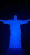 Cristo Redentor é iluminado para campanha Novembro Azul com apoio da CBF