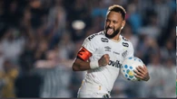 Decisivo, mas irregular: os números de Neymar no Santos
