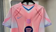 Camisa "pirata" do Barcelona gera mistério e vira moda na cidade