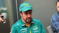 Alonso elogia Bortoleto e projeta 2026: "Provou ter alto nível"