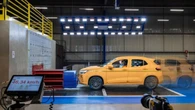 Stellantis inaugura centro de colisão para carros elétricos