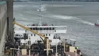 EUA: trabalhador morre em explosão de barco no Rio Hudson