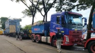 Carga de mais de 300 toneladas retoma deslocamento na Via Dutra