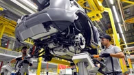 Fábrica da Land Rover paralisa operações no Brasil