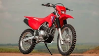 Honda lança CRF 300F 2026 com motor mais potente e câmbio novo