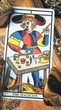 Olho de Tigre e Tarot: como a pedra do Mago traz prosperidade e foco