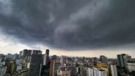 Chuva forte e granizo afetam Grande São Paulo; veja imagens