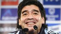 Cabelo de Maradona será leiloado por valor astronômico;
veja cifras