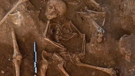 São descobertas 12 sepulturas em reconstrução de igreja