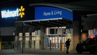 Homem esfaqueia 11 pessoas dentro de Walmart nos EUA