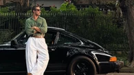 Chay Suede viraliza
dirigindo Porsche clássico de R$ 1 milhão