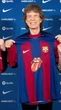 Os 10 times europeus que mais lucraram com venda de camisas e merchandising em 2023
