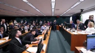 Comissão aprova porte de armas para agentes socioeducativos