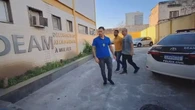 Homem é preso por agredir namorada que negou senha do celular