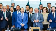 Governo propõe aumentar mistura de etanol na gasolina