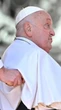 Papa Francisco, ainda em recuperação, 'feliz' de sair e encontrar pessoas