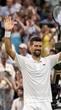 Djokovic avança com 22 aces e soma 98 vitórias em Wimbledon