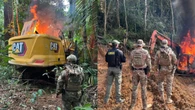 PF destrói escavadeiras usadas em garimpo ilegal em Rondônia