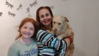 Cachorra que sobreviveu a enchente no RS se adapta em lar em SP
