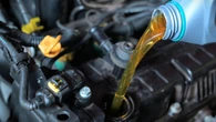 Como
trocar óleo do carro em casa: confira passo a passo e dicas