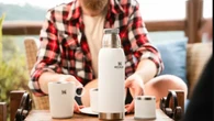 Qual é o melhor copo térmico da Stanley para beber café?