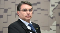 Moraes determina depoimento de Flávio Bolsonaro à PF