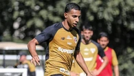 Victor Sá é apresentado no São Paulo, mas não pode jogar; entenda