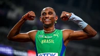 Brasileiro tem bi mundial "anulado", mas garante medalha de prata