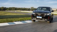 Pulse Abarth 2026 ganha retoques visuais e mais equipamentos