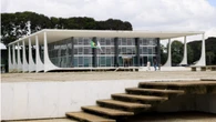 Ampla, geral e irrestrita?